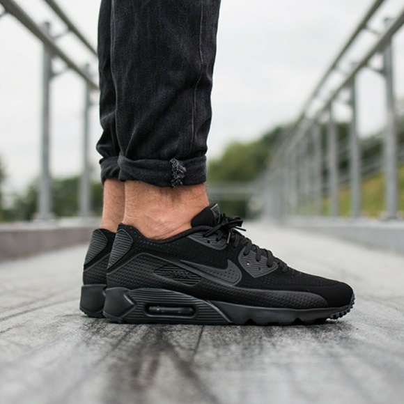 air max 90 ultra triple black